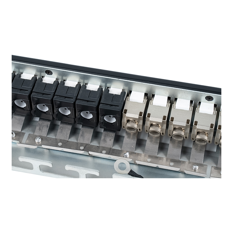 19-tommer 1U 24-ports skærmet patchpanel (med C6A-modul) SP-3246S-24P 19-tommer 1U 24-ports skærmet patchpanel (med C6A-modul) SP-3246S-24P
